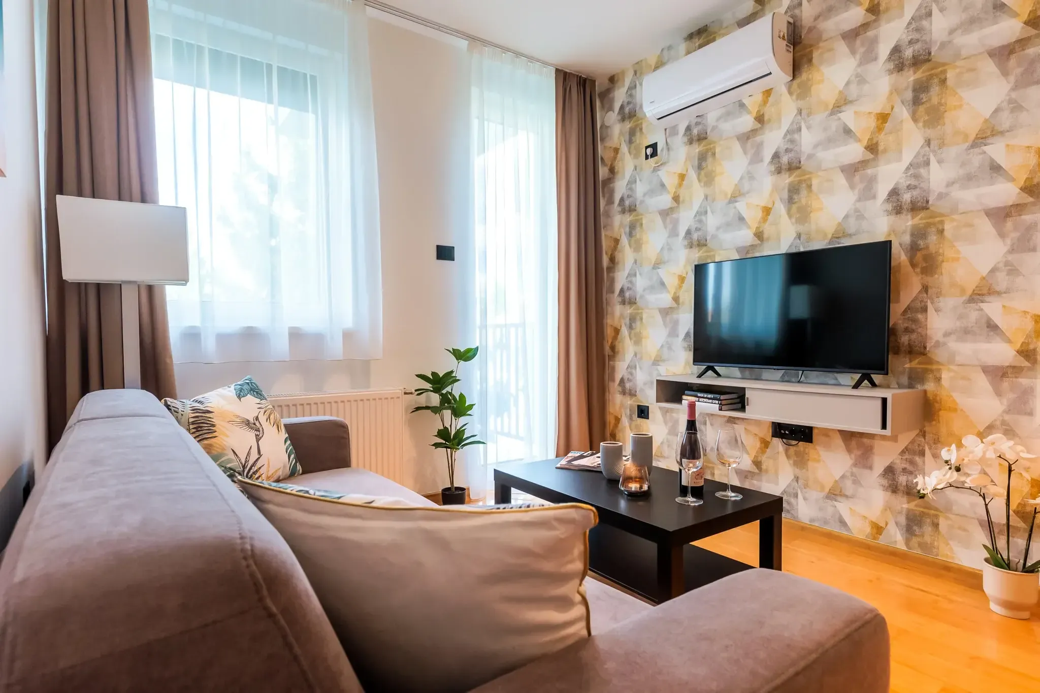 PREMIUM APARTMANI SA JEDNOM SPAVAĆOM SOBOM - 3
